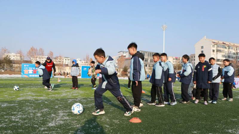 江南(JIANGNAN)官网入口 - 引领行业的高端娱乐品牌 足球比赛中的换人规则